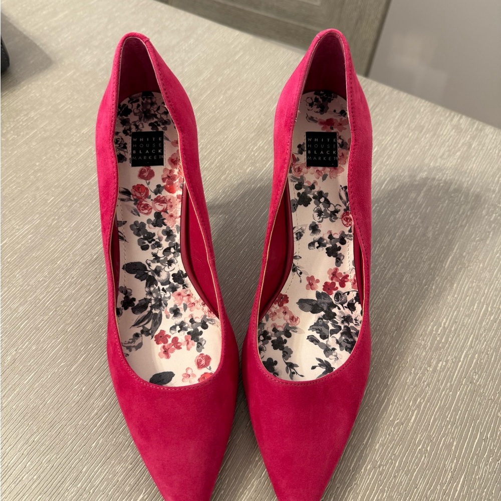 White House Black Market Fuchsia Suede Heels - Picture 3 of 8
